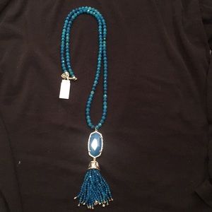 Kendra Scott necklace